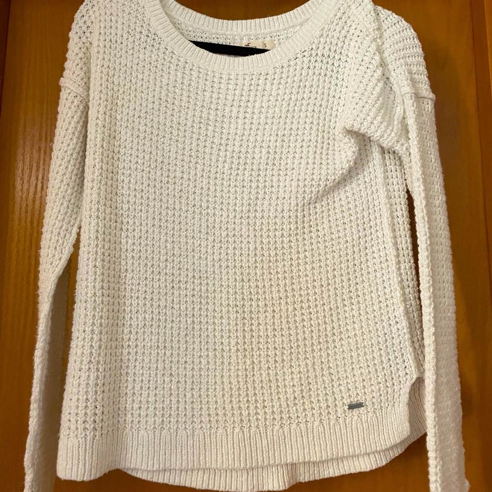 Knit sweater